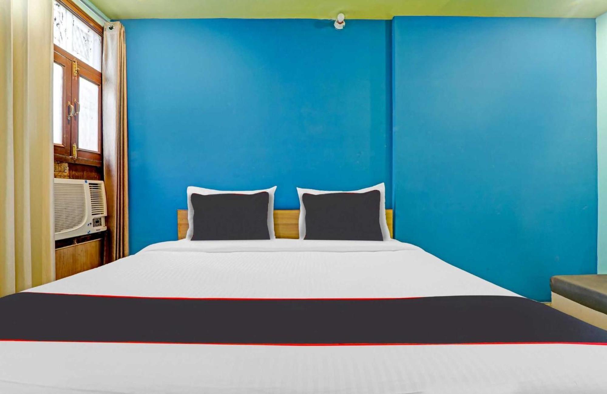 Collection O Premier Near Hazratganj Hotel Lucknow Bagian luar foto
