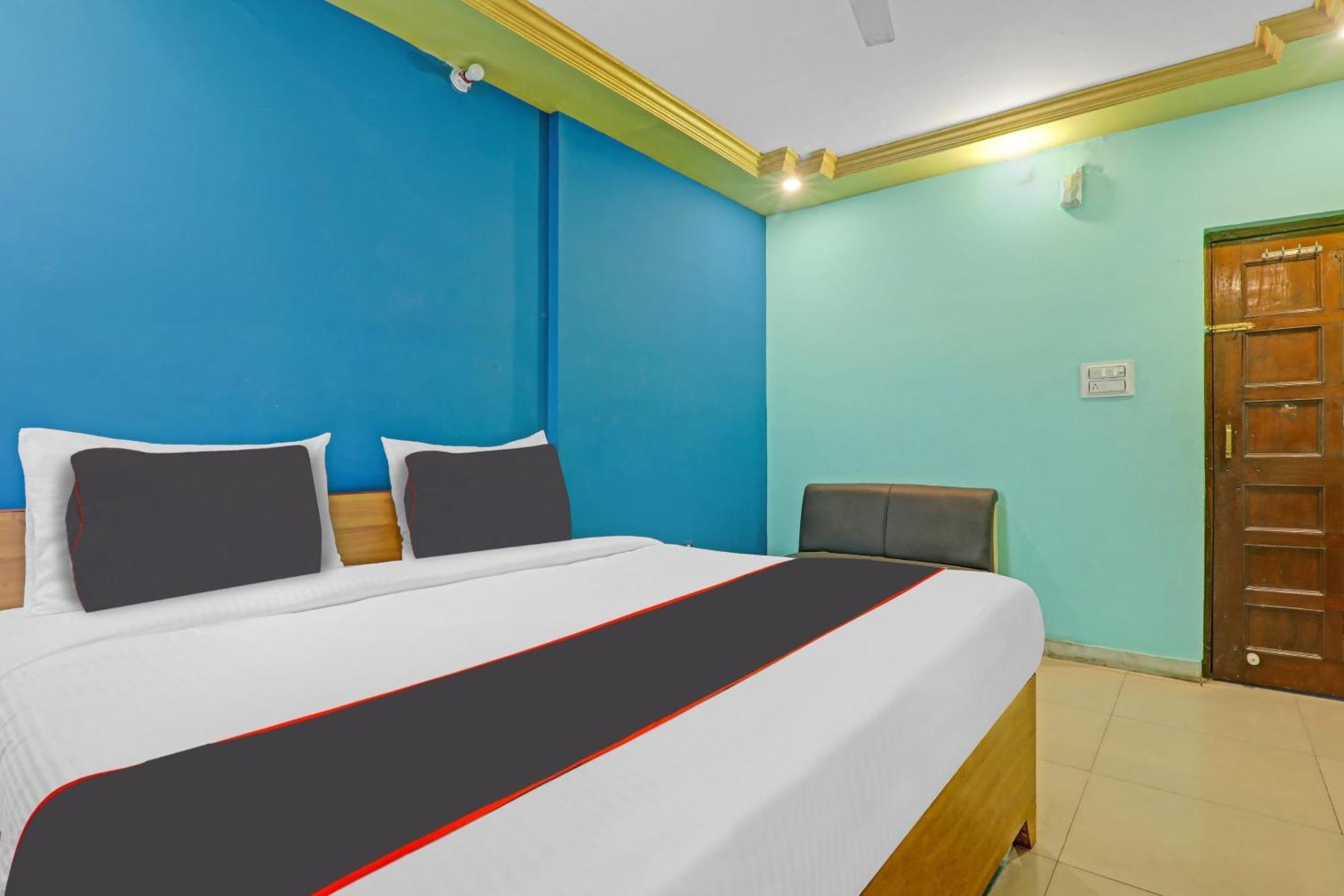 Collection O Premier Near Hazratganj Hotel Lucknow Bagian luar foto